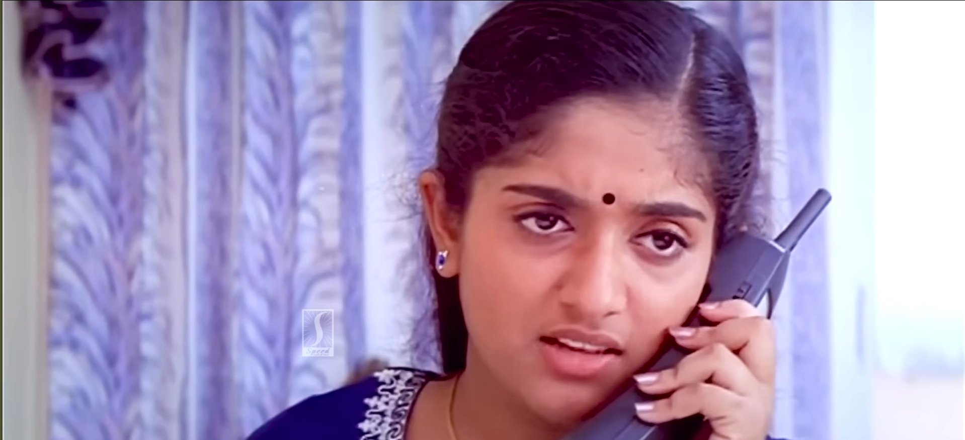 Darling Darling (2000) Malayalam Movie Review - cinesparsh.com